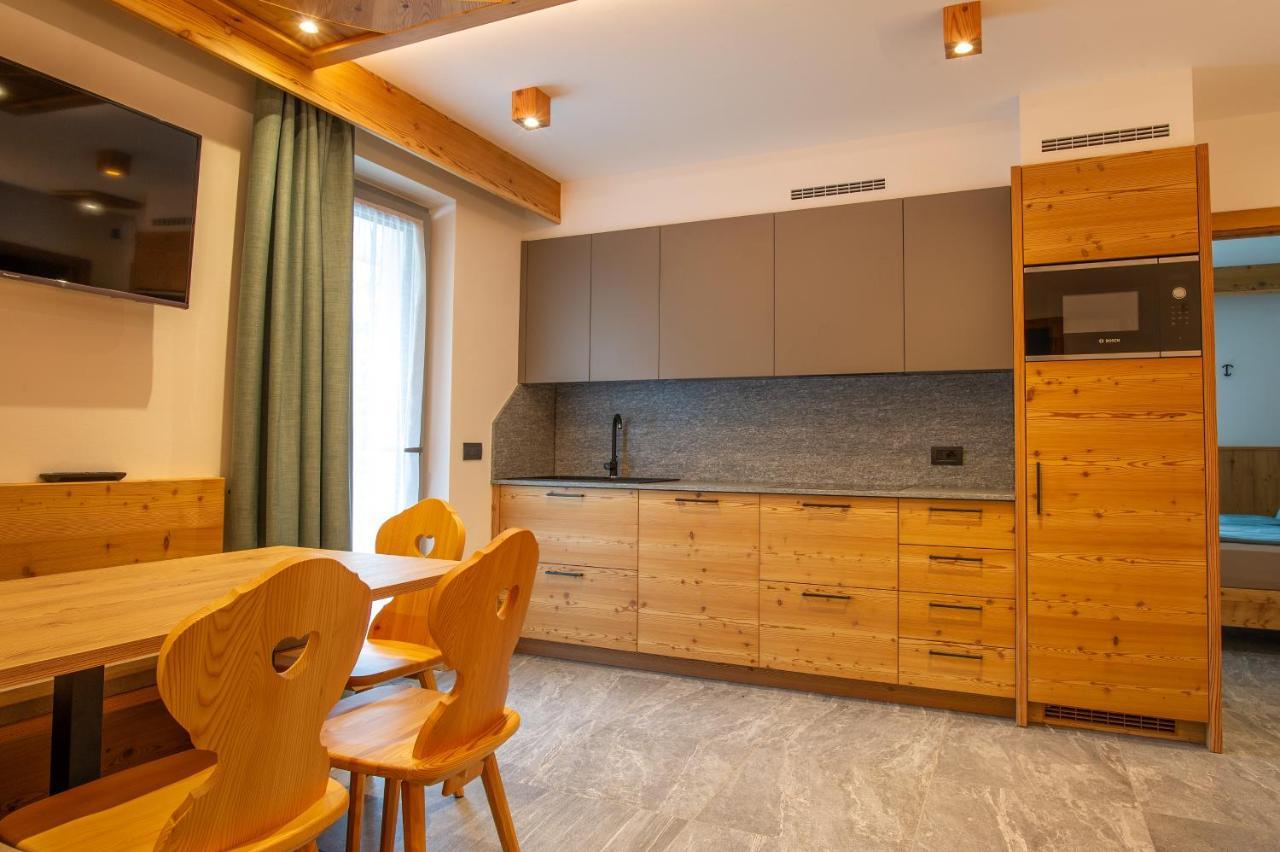 Dolomites Chalet Wolf Molveno Luaran gambar